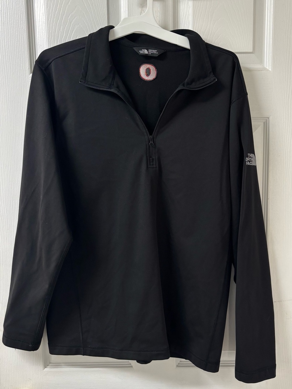 The North Face Long Sleeve Quarter Zip Pull Over Men’s Size Medium